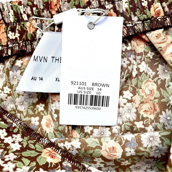 NWT MVN The Label Floral Crop Top Maxi Skirt Set - Picture 8 of 9